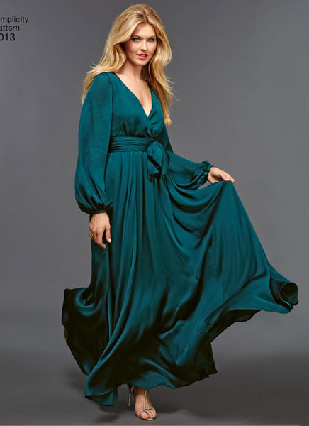 Pattern, SIMPLICITY 8013 Misses' Vintage 1970s Dresses