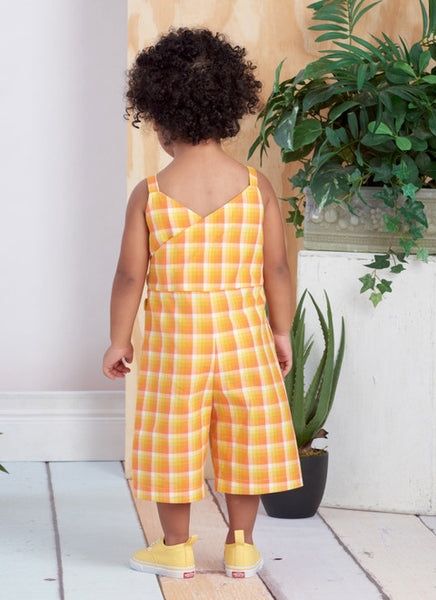 Pattern, SIMPLICITY 9558 Toddlers' and Children's Jumpsuit, Romper and Jumper