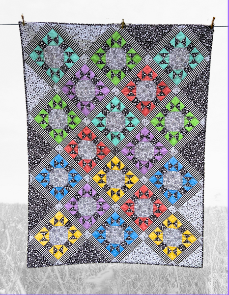 Kit, Black, White & Bright Lap Quilt