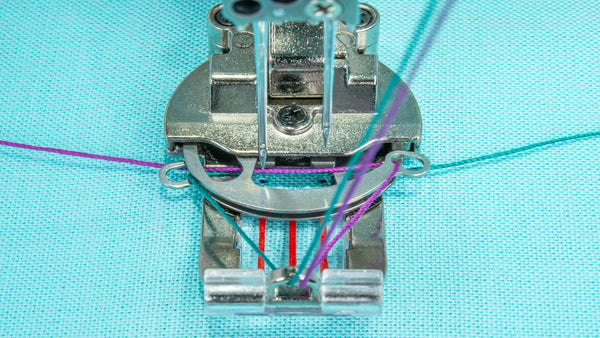 Serger, Baby lock Applaud Creative Top Cover Stitch