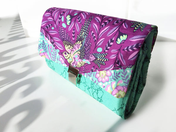 Pattern, ABQ, Chatelaine Multi-Featured Wallet, ABQ-197