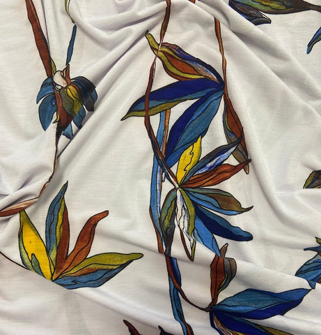 Fabric, Lorrento White/Royal/Rust Bird of Paradise 2287 Poly Blend 2287