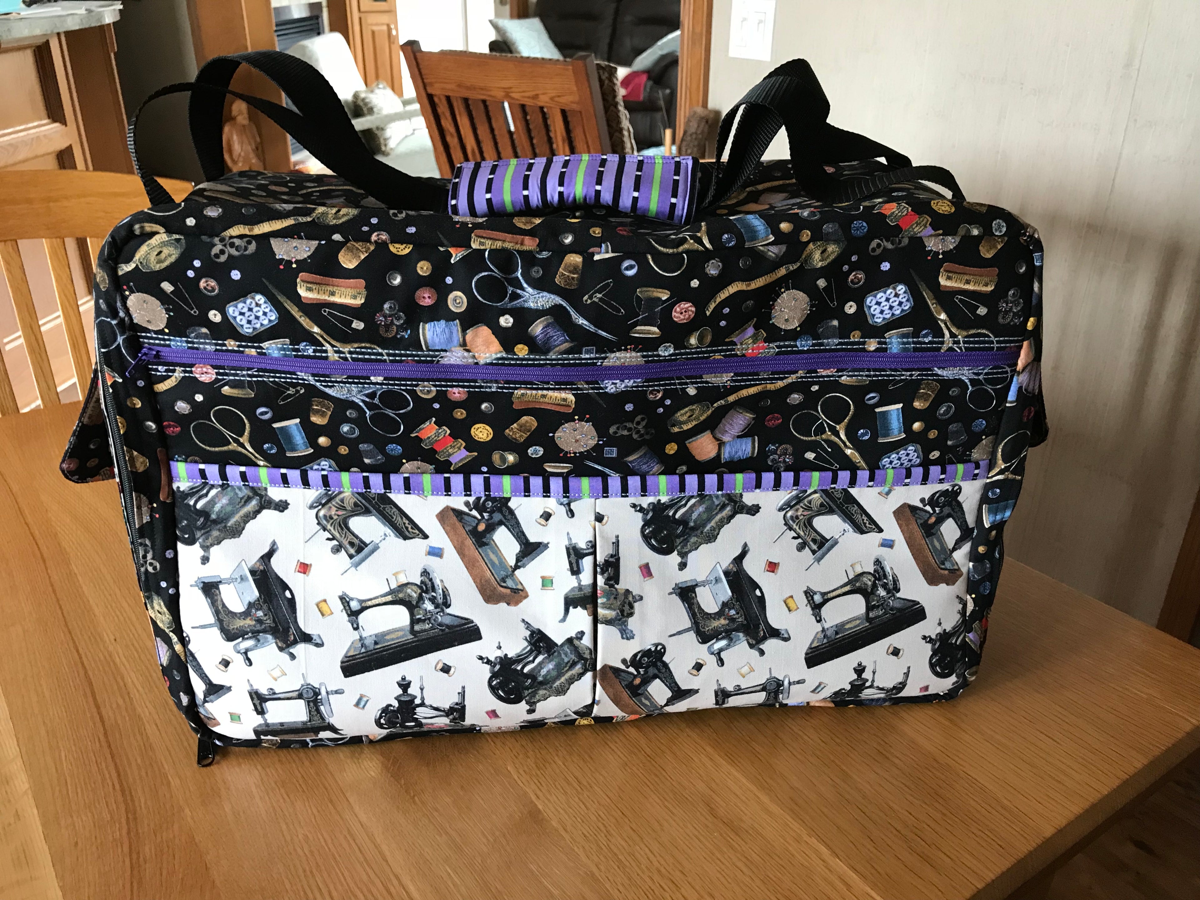 Pattern, Sewing Machine and Extension Table Tote Pattern, ABQ-168