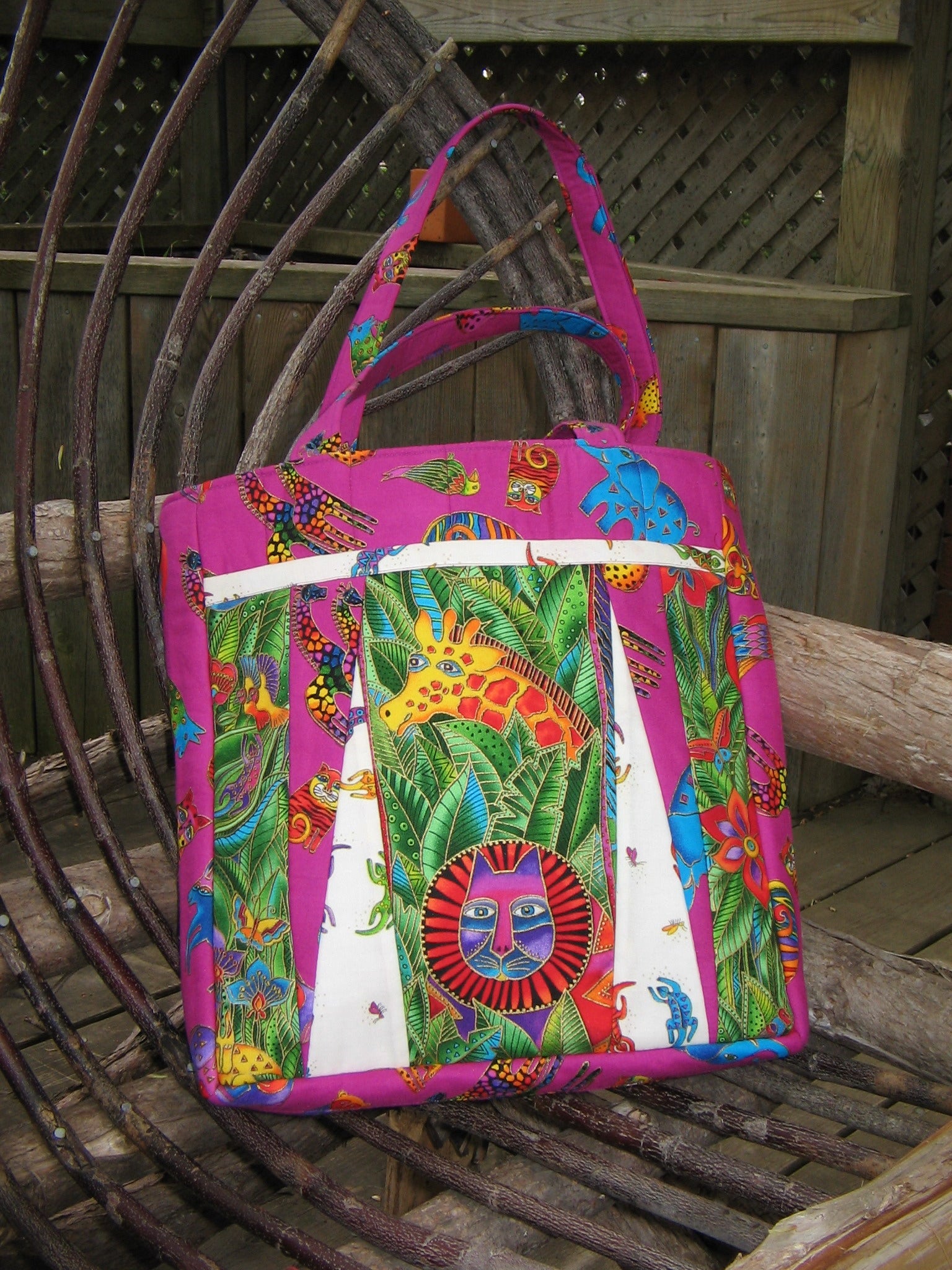 Pattern, Bistro Bag, divided interior ABQ-112