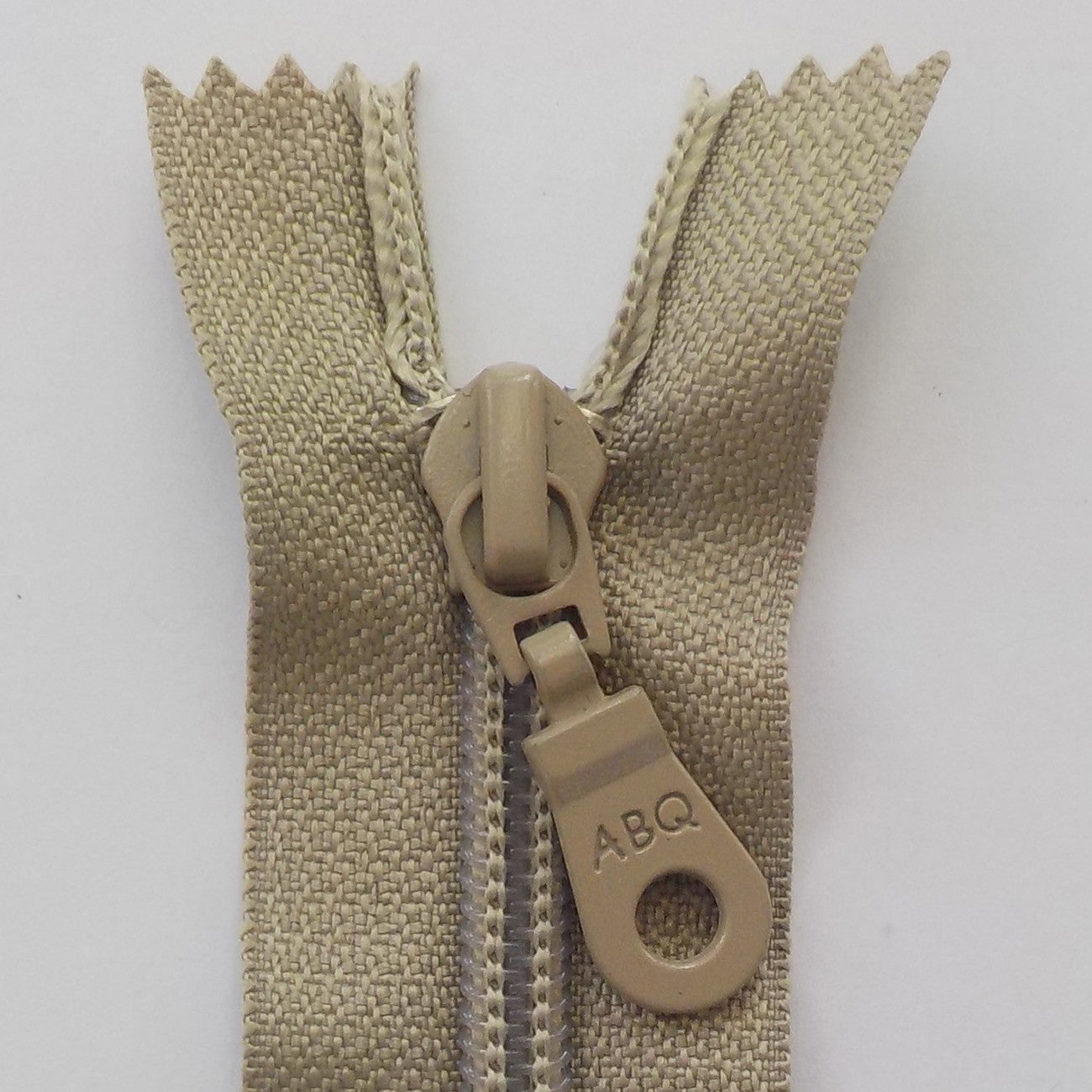 22" Single Pull Designer Bag Zipper